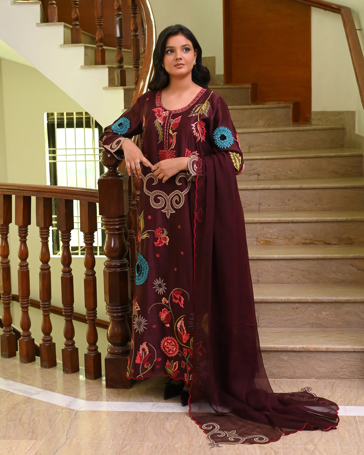 Sheesha Silk Kaftan 3-Piece Formal Dress with 3D Floral Embroidery