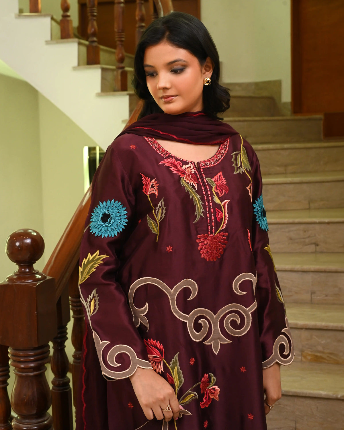 Sheesha Silk Kaftan 3-Piece Formal Dress with 3D Floral Embroidery