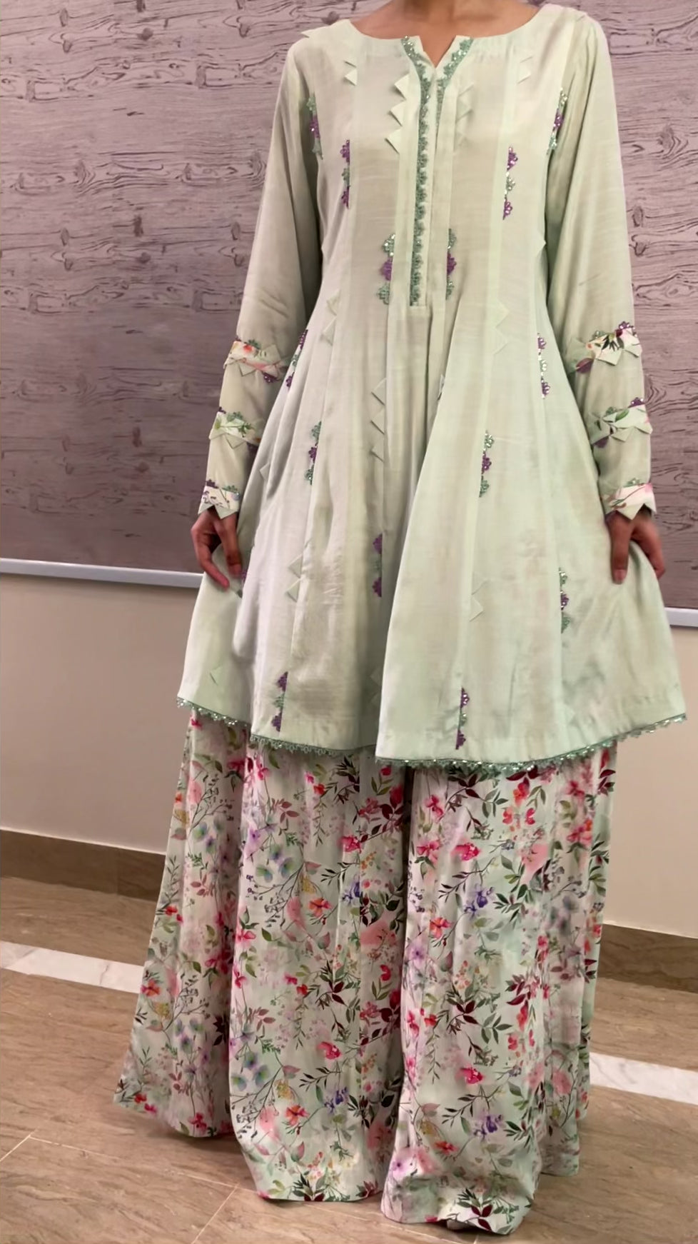 Green Linen Peplum Shirt with Digital Print Flapper Pants | 3-Piece Set